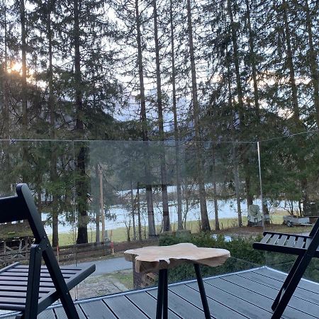 Pine Tree Holiday House Гозд-Мартулєк Екстер'єр фото